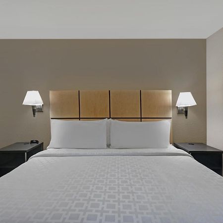 Candlewood Suites Sumter By Ihg Bagian luar foto