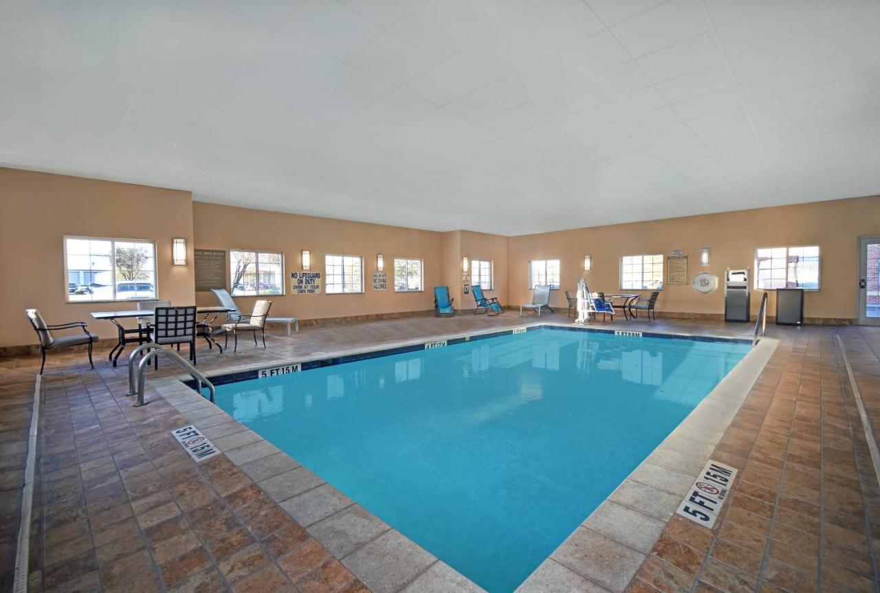 Candlewood Suites Sumter By Ihg Bagian luar foto