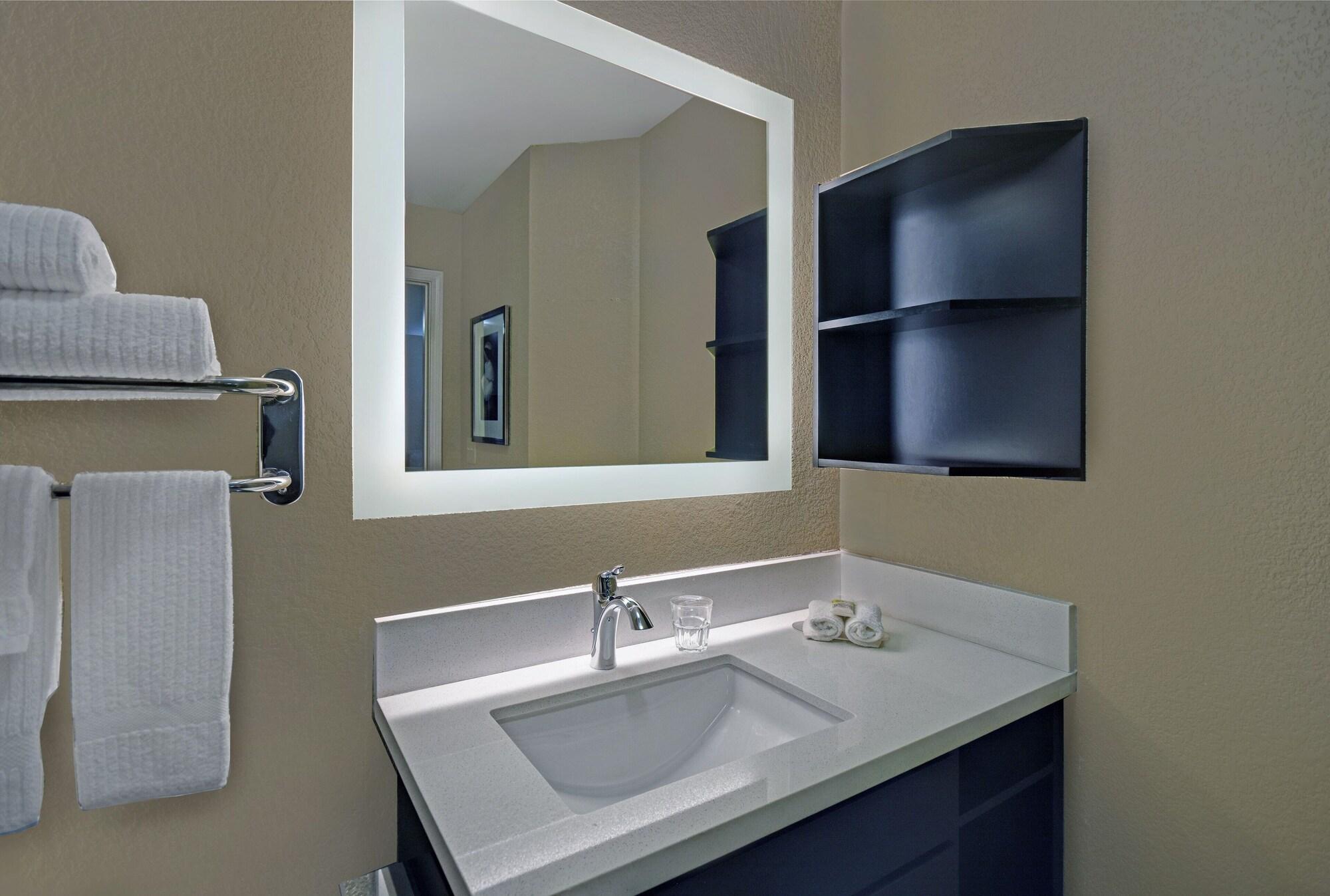 Candlewood Suites Sumter By Ihg Bagian luar foto